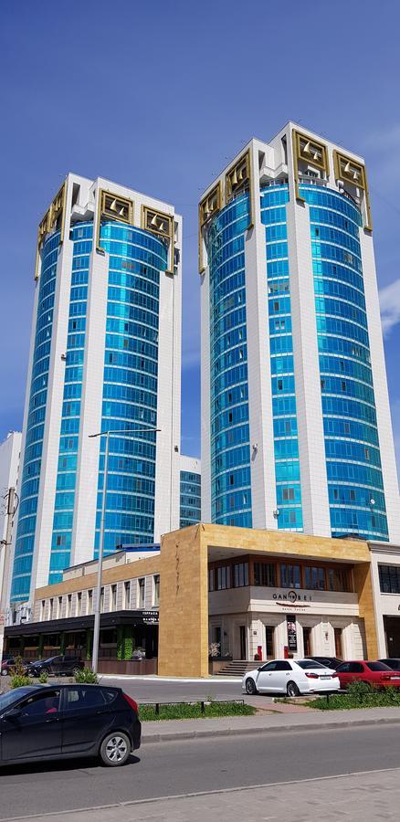 Apartment Lazurniy Nur-Sultan  Exterior photo